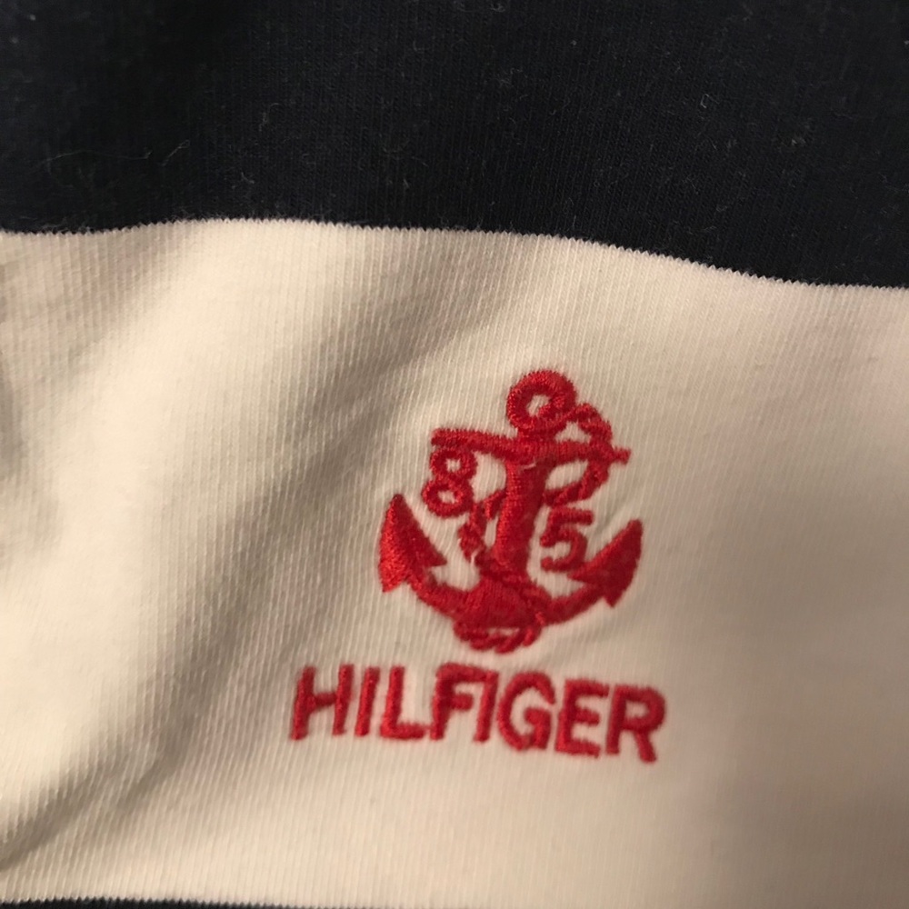 Hoodie wore once short sleeves - Picture 2 of 4